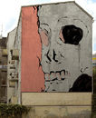wall-skull